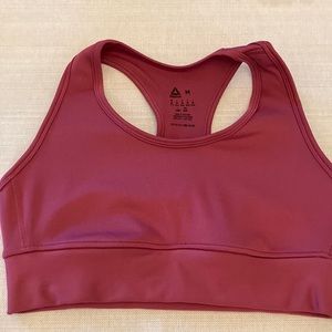 Reebok sports bra medium support size medium mauve color